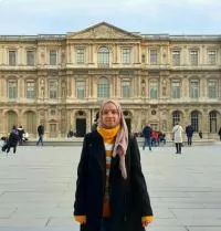 Helfer Maira aus Wiesbaden
